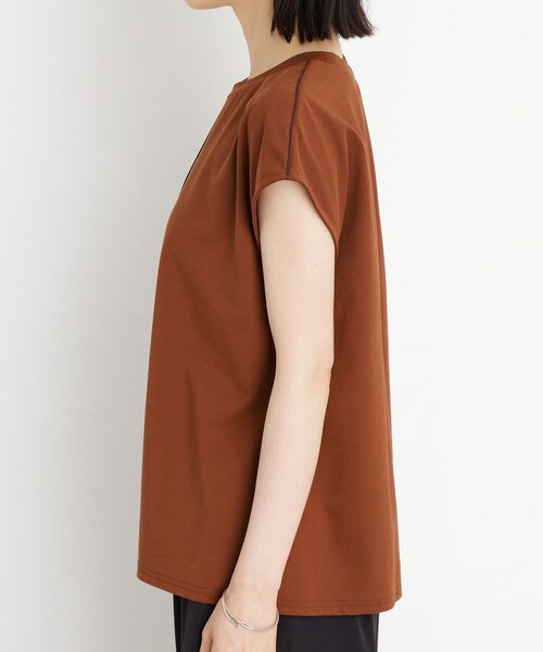 THE SHOP TK (ザ ショップ ティーケー )の「合皮パイピングフレンチTシャツ【洗える】(Tシャツ/カットソー・レディース・オフホワイト/ブラウン系/ブラック・13/12)」の17枚目の写真