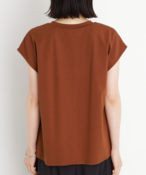 THE SHOP TK (ザ ショップ ティーケー )の「合皮パイピングフレンチTシャツ【洗える】(Tシャツ/カットソー・レディース・オフホワイト/ブラウン系/ブラック・13/12)」の18枚目の写真
