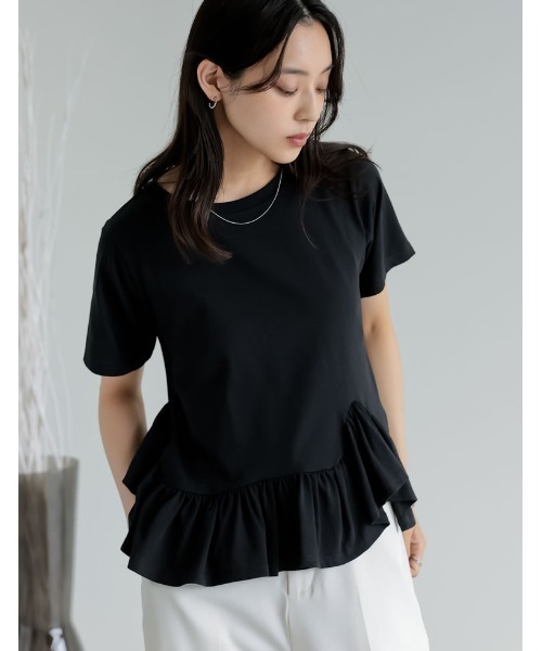 Re:EDIT（リエディ）の「[接触冷感][UVカット]コットン天竺フリルヘムTシャツ（Tシャツ/カットソー・レディース・ホワイト/ブラック・MEDIUM/LARGE）」の2枚目の写真