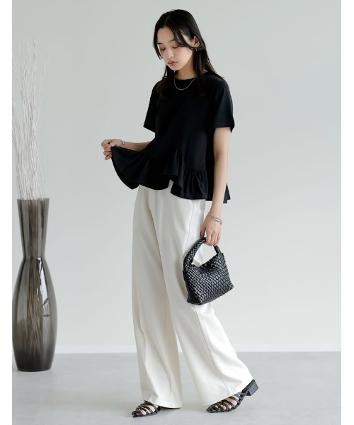 Re:EDIT（リエディ）の「[接触冷感][UVカット]コットン天竺フリルヘムTシャツ（Tシャツ/カットソー・レディース・ホワイト/ブラック・MEDIUM/LARGE）」の13枚目の写真