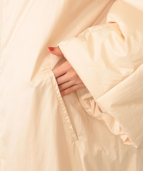 CAROLINA GLASER（カロリナ グレイサー）の「オーバーサイズ ブルゾン（ブルゾン・レディース・ブラック/ホワイト系その他5・ONE SIZE）」の9枚目の写真