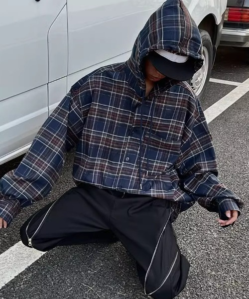 link lot（リンクロット）の「フード付きダークチェックシャツ（シャツ/ブラウス・メンズ・ネイビー・M）」の6枚目の写真