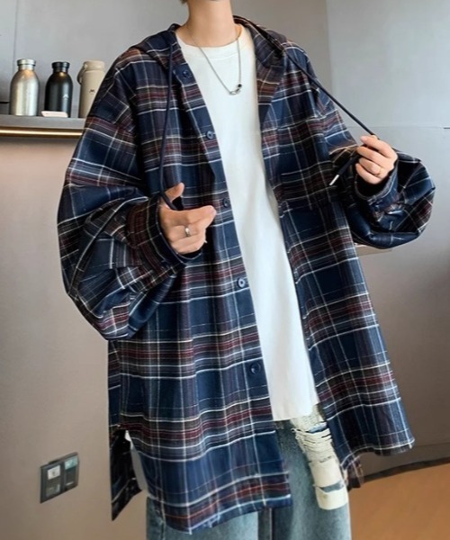 link lot（リンクロット）の「フード付きダークチェックシャツ（シャツ/ブラウス・メンズ・ネイビー・M）」の2枚目の写真
