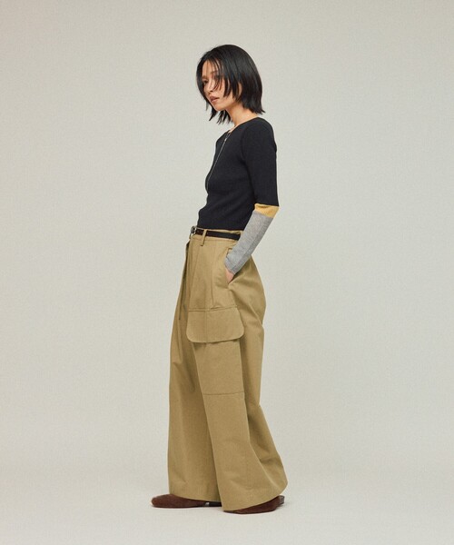 Firsthand（ファーストハンド）の「Firsthand/ファーストハンド ハイカウント チノワイドパンツ（チノパンツ・レディース・ブラック/キャメル・S/M）」の17枚目の写真