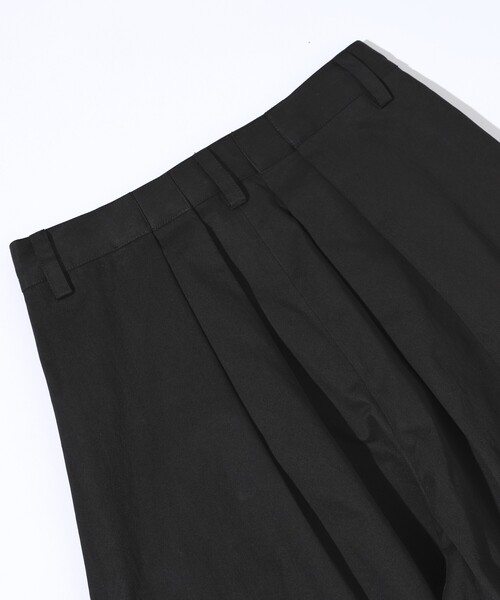 Firsthand（ファーストハンド）の「Firsthand/ファーストハンド ハイカウント チノワイドパンツ（チノパンツ・レディース・ブラック/キャメル・S/M）」の4枚目の写真