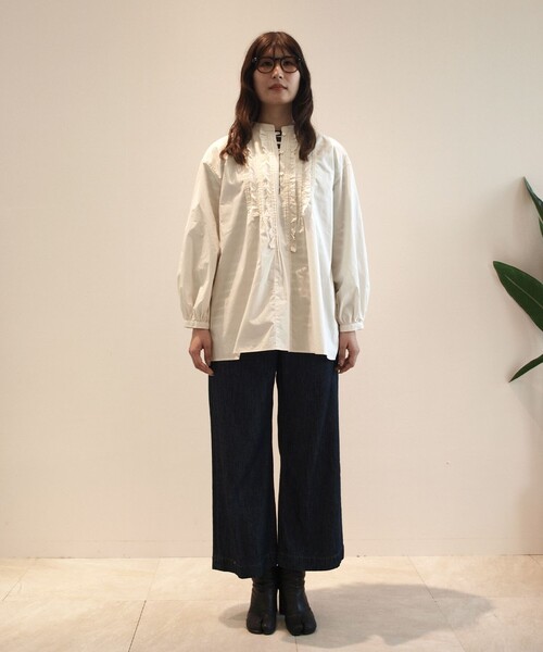 J.PRESS YORK STREET(ジェイプレスヨークストリート)の「【WOMEN】タイプライターフリンジ ブラウス(シャツ/ブラウス・レディース・ブラック系1/ベージュ系1/アイボリー系/サックスブルー系1・F)」の13枚目の写真