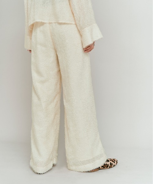 W:Huku（フーク）の「フェザーヤーン ハイウエスト タック イージーパンツ / Feather Yarn High-Waisted Tuck Pants（その他パンツ・レディース・ブラック/アイボリー・M/L）」の21枚目の写真
