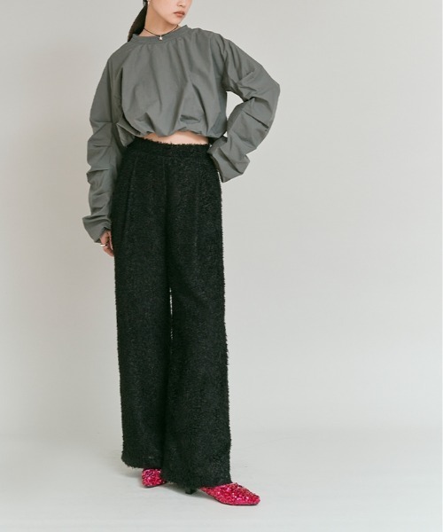 W:Huku（フーク）の「フェザーヤーン ハイウエスト タック イージーパンツ / Feather Yarn High-Waisted Tuck Pants（その他パンツ・レディース・ブラック/アイボリー・M/L）」の15枚目の写真