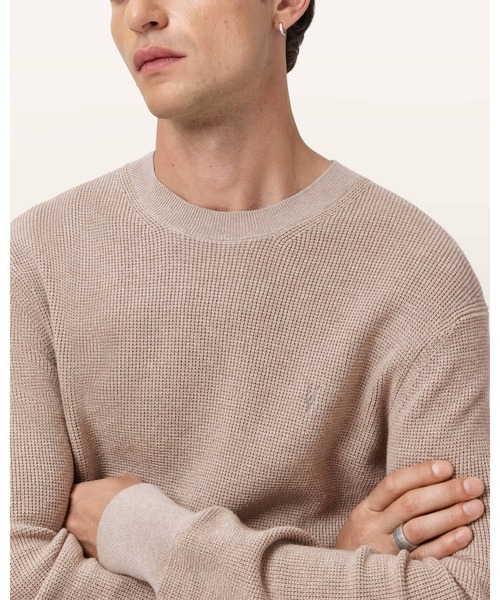 ALLSAINTS(オールセインツ)の「ASPEN WAFFLE TEXTURE CREW NECK RAMSKULL JUMPER | ASPEN ワッフル テクスチャー クルー ネック ラムスカル ニット・セーター(ニット/セーター・メンズ・グレー系その他・XL/XS/S/M/L)」の3枚目の写真