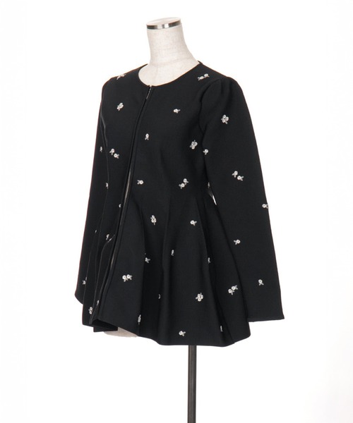 フローレットニットジャケット（ノーカラージャケット）｜Chesty