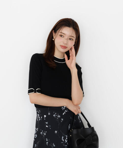 PROPORTION BODY DRESSING(プロポーションボディドレッシング)の「<ハンドウォッシャブル>リボンスリーブ配色ニット / 1215270927(ニット/セーター・レディース・ブラック/ベージュ/ボルドー・FREE)」の1枚目の写真