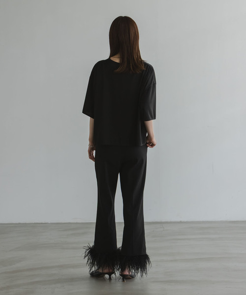 Noble(ノーブル)の「ELENI/エルニ トリアセテートサテンTシャツ(Tシャツ/カットソー・レディース・ホワイト/ブラック・FREE)」の5枚目の写真