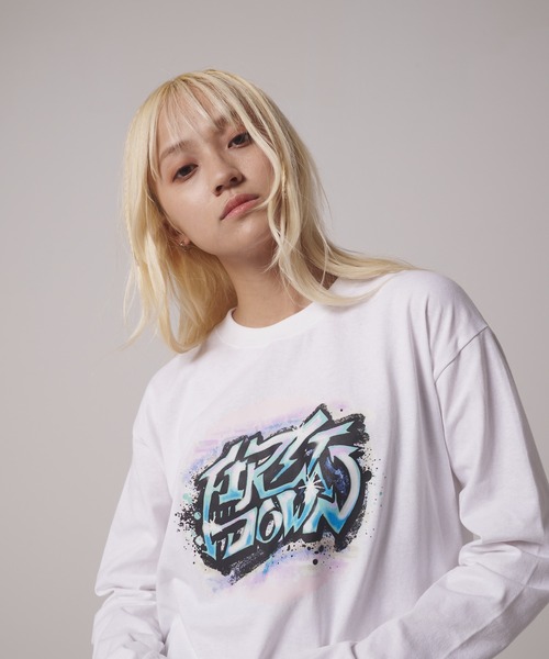FIRST DOWN(ファーストダウン)の「プリント ロングスリーブ Tシャツ(Tシャツ/カットソー・メンズ・ホワイト/ブラック・M/L/XL)」の1枚目の写真