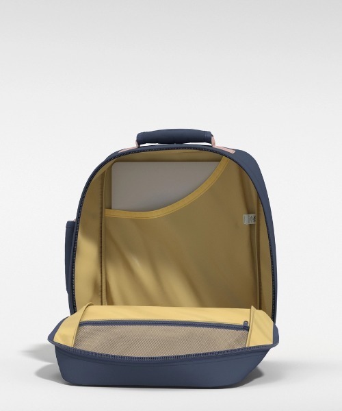 CABINZERO(キャビンゼロ)の「【CABINZERO/キャビンゼロ】 CLASSIC 28L SHIBORI BLUE(バックパック/リュック・メンズ・その他1・FREE)」の6枚目の写真