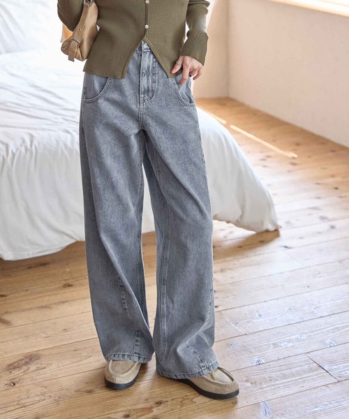 CHAN ME(チャンミ)の「サイド切替ワイドデニムパンツ(デニムパンツ・レディース・ブラック/ネイビー/ライトブルー・LARGE/MEDIUM/SMALL)」の5枚目の写真