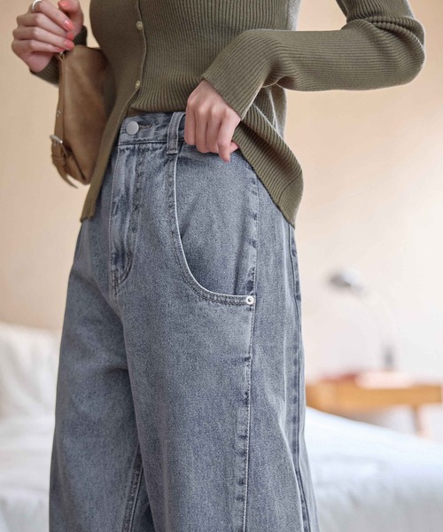 CHAN ME(チャンミ)の「サイド切替ワイドデニムパンツ(デニムパンツ・レディース・ブラック/ネイビー/ライトブルー・LARGE/MEDIUM/SMALL)」の6枚目の写真