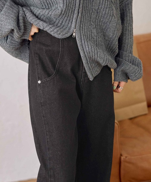 CHAN ME(チャンミ)の「サイド切替ワイドデニムパンツ(デニムパンツ・レディース・ブラック/ネイビー/ライトブルー・LARGE/MEDIUM/SMALL)」の16枚目の写真