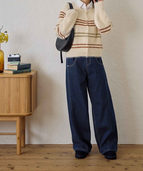 CHAN ME(チャンミ)の「サイド切替ワイドデニムパンツ(デニムパンツ・レディース・ブラック/ネイビー/ライトブルー・LARGE/MEDIUM/SMALL)」の18枚目の写真