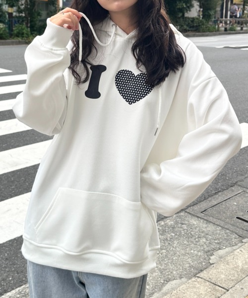 wears(ウェアーズ)の「オーバーサイズプリントスウェットプルパーカー フーディー(パーカー・レディース・その他1/その他8/その他9/その他6/その他12/その他7/その他4/その他10/その他11/その他5/その他3/その他2・FREE)」の1枚目の写真