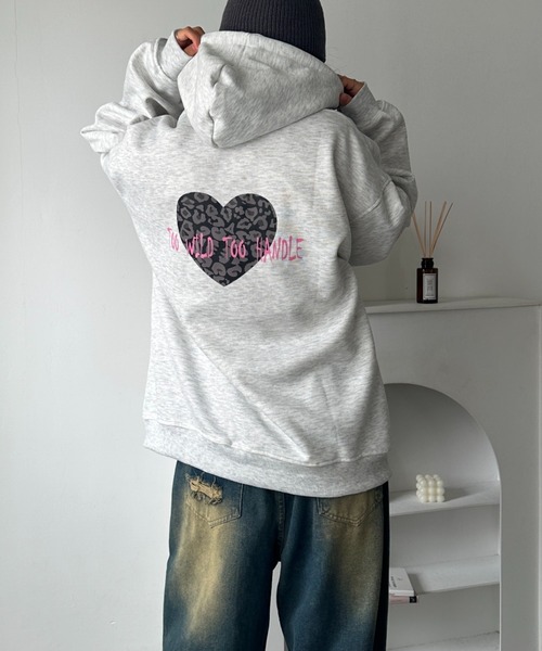 wears(ウェアーズ)の「オーバーサイズプリントスウェットプルパーカー フーディー(パーカー・レディース・その他1/その他8/その他9/その他6/その他12/その他7/その他4/その他10/その他11/その他5/その他3/その他2・FREE)」の17枚目の写真
