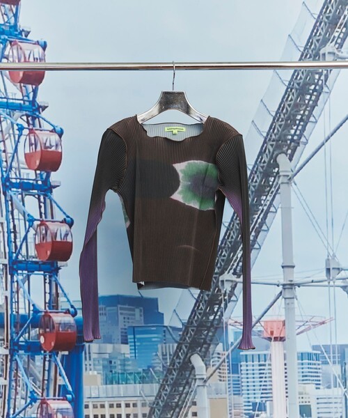 トップス kotohayokozawa / wave tiny graphic top kotohayokozawa/コトハヨコザワ】GRAPHIC WAVE TOP/グラフィック