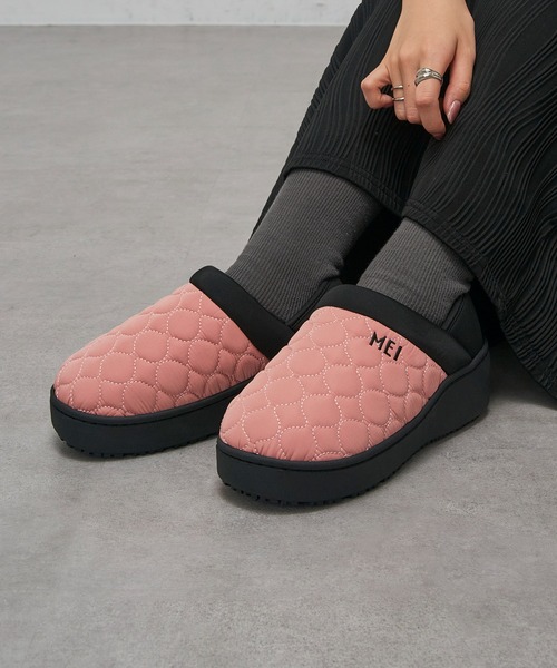 MEI(メイ)の「【MEI】PLATFORM QUILTING MOC SHOES / プラットフォームキルティングモックシューズ(スリッポン・レディース・ブラック/ピンク/グレー/ベージュ・L/M)」の9枚目の写真