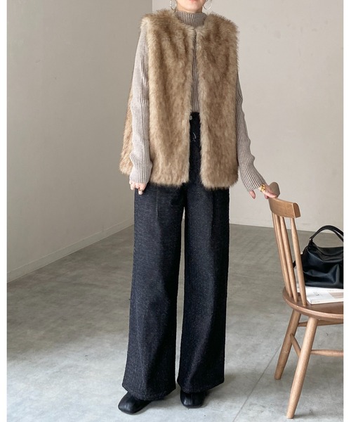 セール】ノーカラーミドル丈ボリュームフェイクファーベスト（ベスト