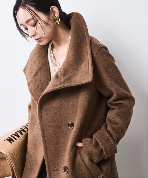 CHIC STYLE（シックスタイル）の「スタンドカラーコート＜大きいサイズ有＞シックスタイル（ステンカラーコート・レディース・ブラック/キャメル・5L/4L/3L/LL/L/M）」の2枚目の写真