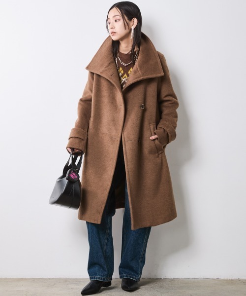 CHIC STYLE（シックスタイル）の「スタンドカラーコート＜大きいサイズ有＞シックスタイル（ステンカラーコート・レディース・ブラック/キャメル・5L/4L/3L/LL/L/M）」の15枚目の写真