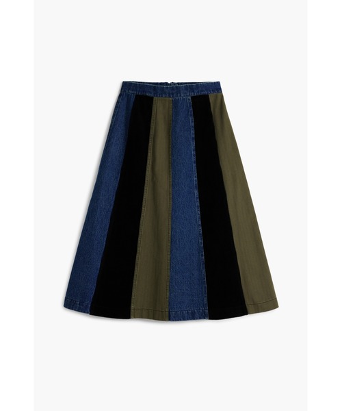 Desigual(デシグアル)の「パッチワーク異素材MIX ミディ丈フレアスカートデニムウエスト(スカート・レディース・グリーン・L/XL/XS/M/S)」の5枚目の写真