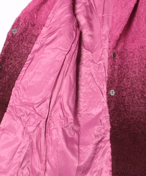 Desigual（デシグアル）の「グラデーションパイルコート（チェスターコート・レディース・レッド・S/L/XS/M/XL）」の4枚目の写真