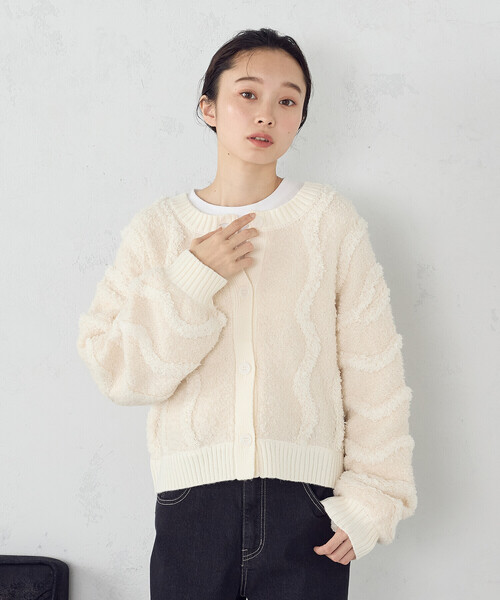 COMME CA ISM(コムサイズム)の「ウェーブジャガード 2WAYカーディガン(カーディガン/ボレロ・レディース・ブラック/アイボリー・FREE)」の18枚目の写真