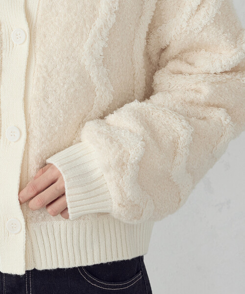 COMME CA ISM(コムサイズム)の「ウェーブジャガード 2WAYカーディガン(カーディガン/ボレロ・レディース・ブラック/アイボリー・FREE)」の15枚目の写真