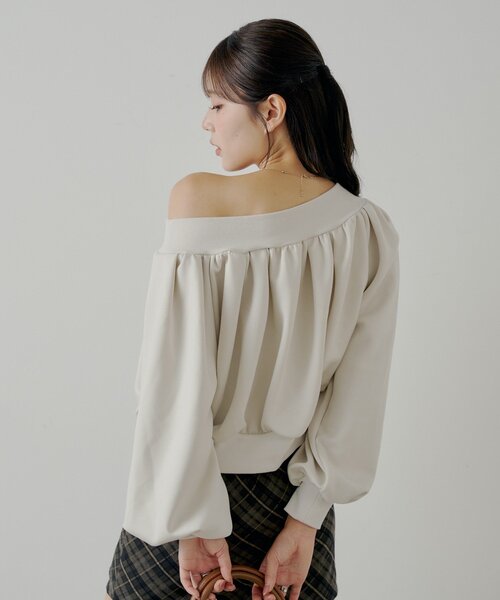 Chico(チコ)の「2WAYオフショルWジップスウェット(Tシャツ/カットソー・レディース・グレー/チャコールグレー/アイボリー・FREE)」の17枚目の写真
