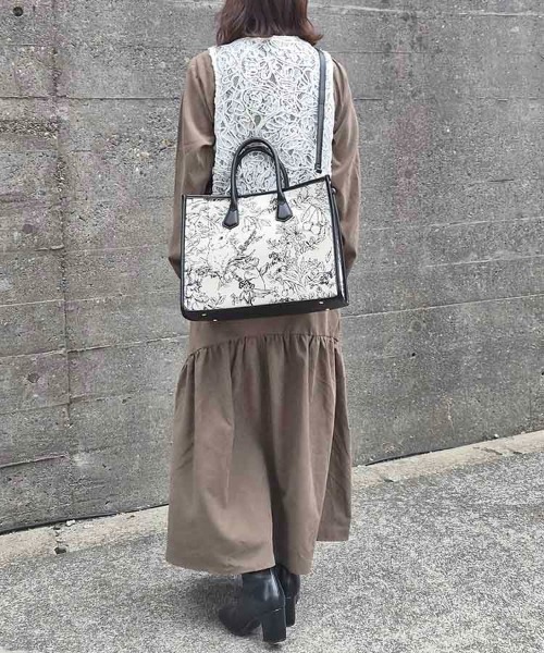 Bleu Bleuet(ブルーブルーエ)の「ゴブランA4 2wayトート(トートバッグ・レディース・ブラウン/グリーン/ブラック・FREE)」の15枚目の写真