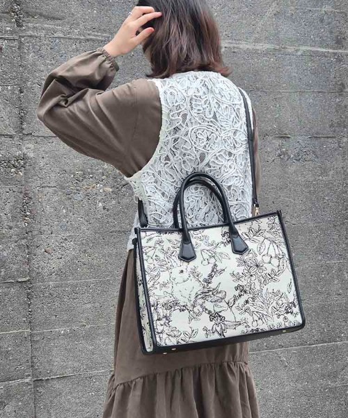 Bleu Bleuet(ブルーブルーエ)の「ゴブランA4 2wayトート(トートバッグ・レディース・ブラウン/グリーン/ブラック・FREE)」の11枚目の写真