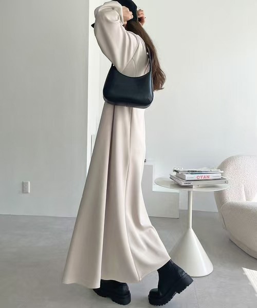 MAISON DE THERESE(メゾン ド テレーズ)の「リバーシブル ロングフーディードレス(ドレス・レディース・ブラック/アイボリー/ネイビー/ブラウン・M)」の10枚目の写真