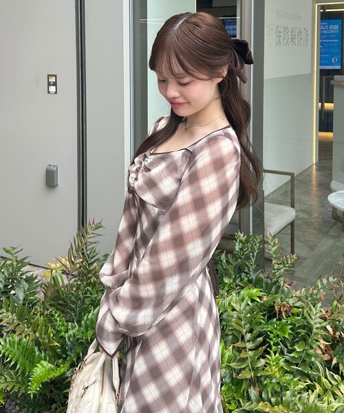 OLIVE des OLIVE(オリーブデオリーブ)の「【インフルエンサー企画】Yui ロングワンピース(ワンピース・レディース・ブラック/ブラウン/アイボリー・FREE)」の8枚目の写真