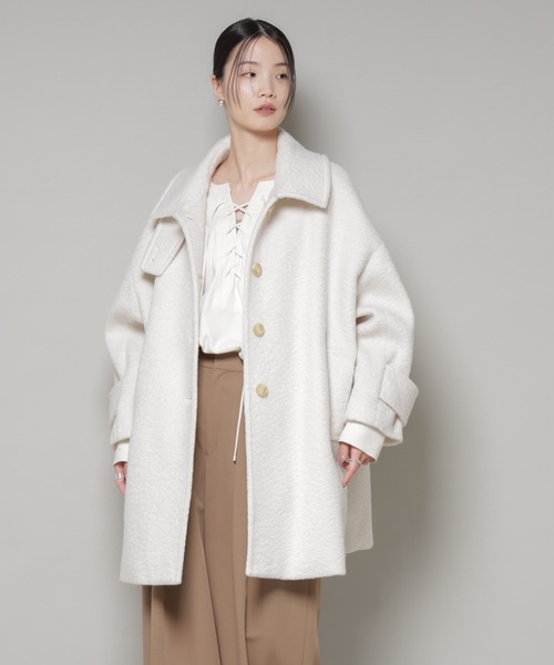 NANO universe（ナノユニバース）の「ブークレスタンドカラーミドルコート（ステンカラーコート・レディース・ブラック/アイボリー/ライトグレー・FREE）」の9枚目の写真