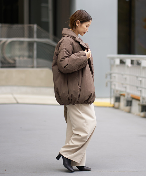 IENA（イエナ）の「《追加》ARTIROSA 撥水テイラーコクーンダウン（ダウンジャケット/コート・レディース・ブラック・34/36/38）」の20枚目の写真