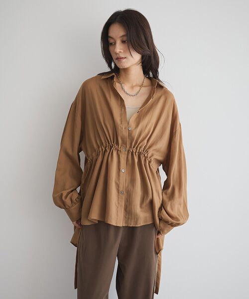 GARAGE OF GOOD CLOTHING（ガレージオブグッドクロージング）の「ウエストドロストリボンシャツ（シャツ/ブラウス・レディース・モカ/オフホワイト・FREE）」の2枚目の写真
