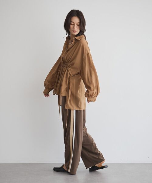 GARAGE OF GOOD CLOTHING（ガレージオブグッドクロージング）の「ウエストドロストリボンシャツ（シャツ/ブラウス・レディース・モカ/オフホワイト・FREE）」の14枚目の写真