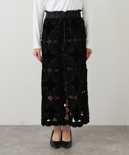 IENA LA BOUCLE(イエナラブークル)の「IENA LA BOUCLE カットワークベロアスカート(スカート・レディース・ブラック・36/38)」の11枚目の写真