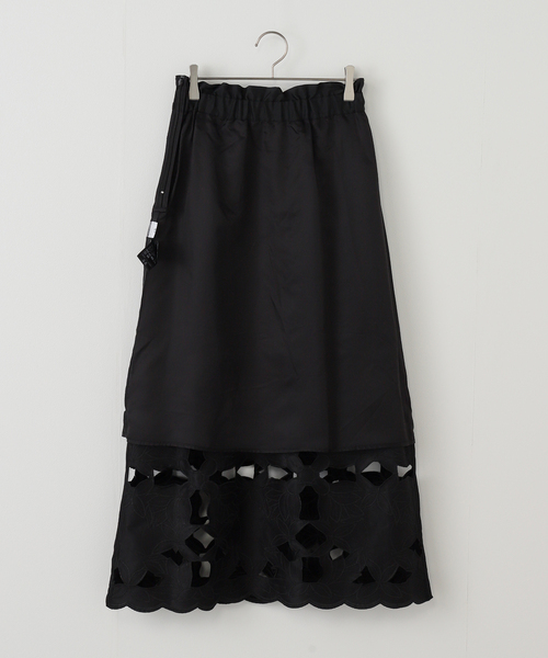 IENA LA BOUCLE(イエナラブークル)の「IENA LA BOUCLE カットワークベロアスカート(スカート・レディース・ブラック・36/38)」の3枚目の写真