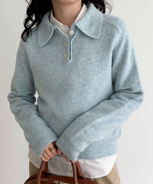 fredy emue（フレディエミュ）の「ポロ衿ニットプルオーバー（ニット/セーター・レディース・サックスブルー/アイボリー/チャコールグレー・38）」の4枚目の写真