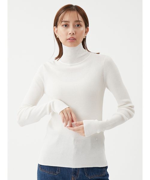 Mila Owen(ミラオーウェン)の「シアーラメタートルネックリブニット(ニット/セーター・レディース・ホワイト/ピンク/ミント/ベージュ/その他・0/1)」の7枚目の写真