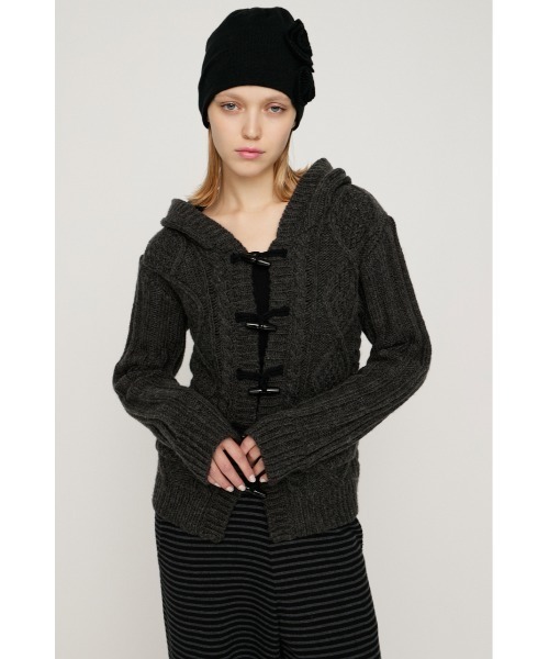 SLY（スライ）の「TOGGLE BUTTON CABLE KNIT C/D トグルボタン ケーブルニット カーデ 秋服 冬服（カーディガン/ボレロ・レディース・ライトブラック/グリーン/ベージュ・FREE）」の5枚目の写真