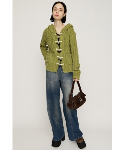 SLY（スライ）の「TOGGLE BUTTON CABLE KNIT C/D トグルボタン ケーブルニット カーデ 秋服 冬服（カーディガン/ボレロ・レディース・ライトブラック/グリーン/ベージュ・FREE）」の15枚目の写真