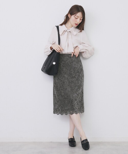 index（インデックス）の「モールレースタイトスカート【洗濯機OK】（スカート・レディース・チャコールグレー/イエロー系その他/ダークパープル・34/36/38/40/42/44）」の19枚目の写真