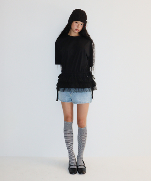 RONRON(ロンロン)の「DOUBLE LAYERED SHIRRING SHORT T SHIRT BLACK(Tシャツ/カットソー・レディース・その他・FREE)」の3枚目の写真